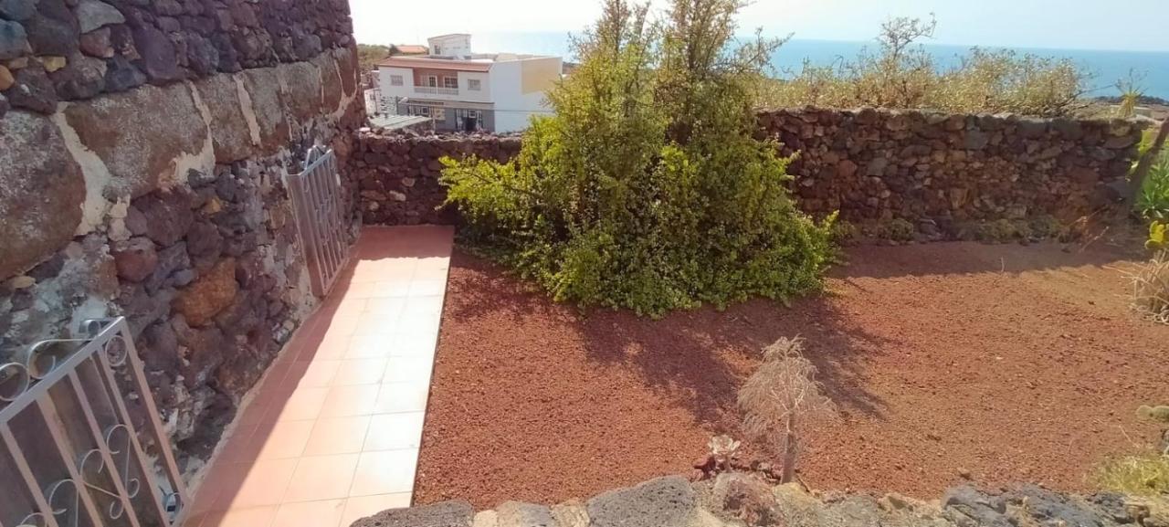 Casa Nela. Rural Y Acogedora En Las Puntas El Hierro Frontera Exterior photo